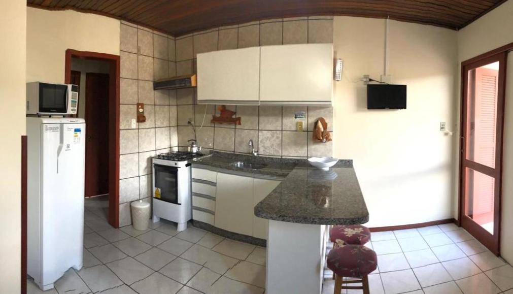 Residencial Souza - Praia Da Pinheira - Sc Palhoça Eksteriør billede